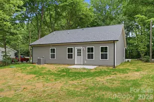 2021 Hart Rd, Charlotte, NC 28214 - Photo 19
