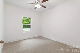 2021 Hart Rd, Charlotte, NC 28214 - Photo 11