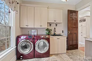 1090 N Saunders Dr, Catawba, NC 28609 - Photo 25