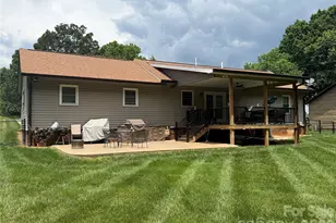 812 Whites Farm Rd, Statesville, NC 28625 - Photo 3