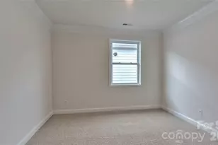649 River Btm Rd, Fletcher, NC 28792 - Photo 25