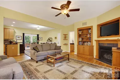 42 Corbran Drive, Fairview, NC 28730 - Photo 7