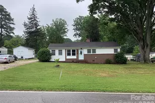 301 Woodland Dr, York, SC 29745 - Photo 1