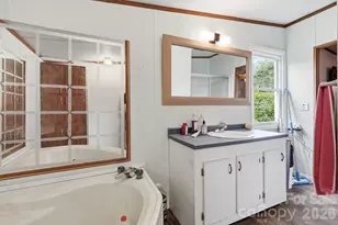 131 Vinewood Cir, Asheville, NC 28806 - Photo 11