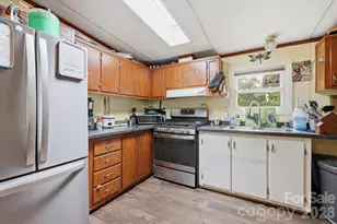 131 Vinewood Cir, Asheville, NC 28806 - Photo 13