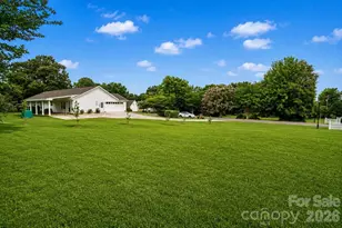 1805 Lillian Ln, Fort Mill, SC 29708 - Photo 9