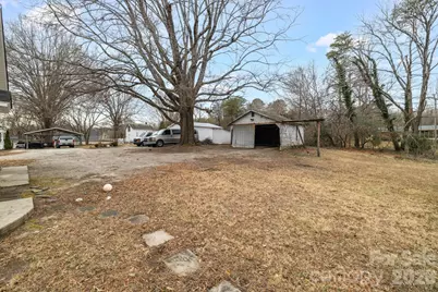 1820 S Park Drive, Reidsville, NC 27320 - Photo 35