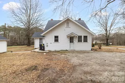 1820 S Park Drive, Reidsville, NC 27320 - Photo 33