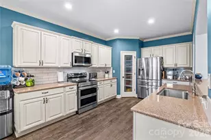 104 Middleton Pl, Mooresville, NC 28117 - Photo 7