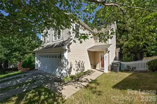 10208 Old Carolina Dr, Charlotte, NC 28214 - Photo 1