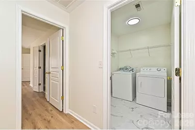 10208 Old Carolina Drive, Charlotte, NC 28214 - Photo 25
