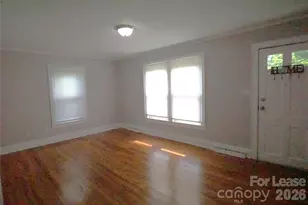 206 11th St N E, Hildebran, NC 28637 - Photo 3