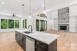 69 Village Pointe Ln, Asheville, NC 28803 - Photo 11