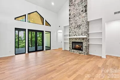 69 Village Pointe Lane, Asheville, NC 28803 - Photo 3