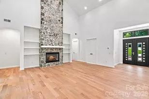 69 Village Pointe Ln, Asheville, NC 28803 - Photo 5