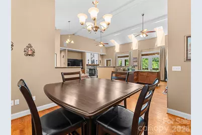 25 Linden Turn S, Hendersonville, NC 28739 - Photo 17