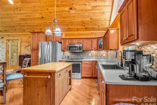 442 Whitestone Cir, Union Mills, NC 28167 - Photo 15
