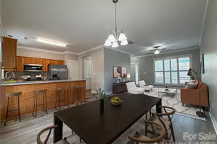 11223 Blue Cedar Ln, Charlotte, NC 28277 - Photo 7