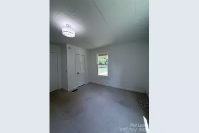309 N Poplar Street, Gastonia, NC 28054 - Photo 5
