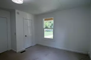 309 N Poplar St, Gastonia, NC 28054 - Photo 5