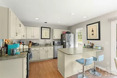 9005 Four Mile Creek Road, Charlotte, NC 28277 - Photo 9