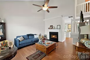 9005 Four Mile Crk Rd, Charlotte, NC 28277 - Photo 5