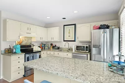 9005 Four Mile Creek Road, Charlotte, NC 28277 - Photo 11