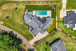 20218 Rainbow Cir, Cornelius, NC 28031 - Photo 7