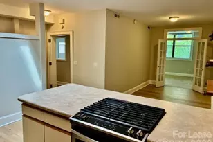 38 1/2 Battery Park Ave, Asheville, NC 28801 - Photo 5