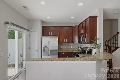 2403 Diplomat Lane, Charlotte, NC 28210 - Photo 17