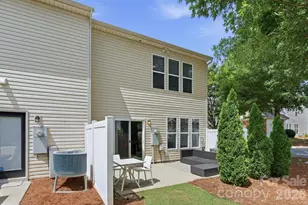 2403 Diplomat Ln, Charlotte, NC 28210 - Photo 35