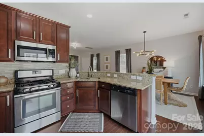 2403 Diplomat Lane, Charlotte, NC 28210 - Photo 21