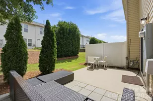 2403 Diplomat Ln, Charlotte, NC 28210 - Photo 37