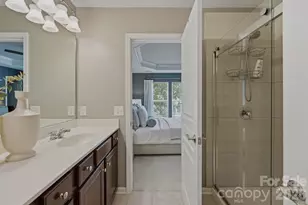 2403 Diplomat Ln, Charlotte, NC 28210 - Photo 33