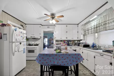 512 W Bank Street, Salisbury, NC 28146 - Photo 5