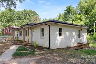 2237-2239 Catawba Heights Rd, Lincolnton, NC 28092 - Photo 1