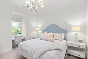 182 Cherokee Rd, Charlotte, NC 28207 - Photo 21