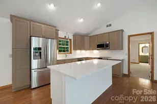 100 Woven Cloud Ln, Waynesville, NC 28785 - Photo 11