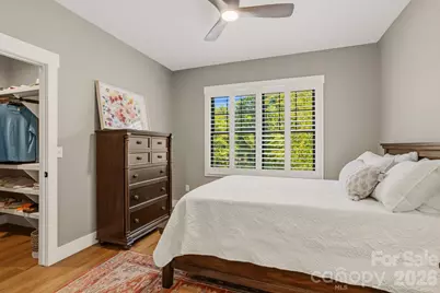 710 Knollwood Drive, Hendersonville, NC 28791 - Photo 29