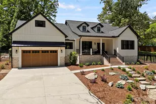 710 Knollwood Dr, Hendersonville, NC 28791 - Photo 3