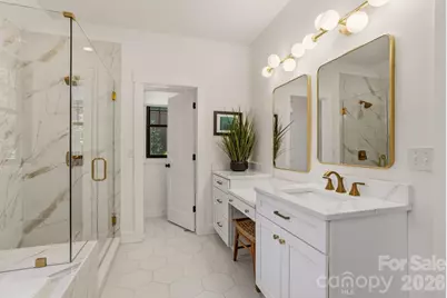 710 Knollwood Drive, Hendersonville, NC 28791 - Photo 23