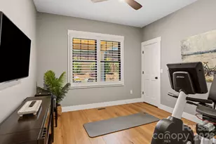 710 Knollwood Dr, Hendersonville, NC 28791 - Photo 33