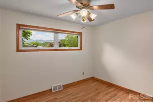 125 Playground Ct, Waynesville, NC 28786 - Photo 13