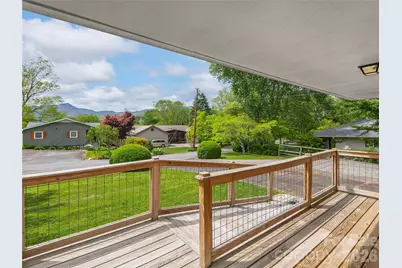 125 Playground Court, Waynesville, NC 28786 - Photo 3