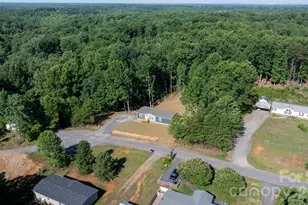146 Oakstone Dr, Statesville, NC 28677 - Photo 25