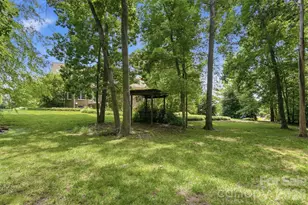2016 Autumn Blossom Ln, Waxhaw, NC 28173 - Photo 47