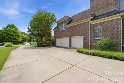 2016 Autumn Blossom Lane, Waxhaw, NC 28173 - Photo 47