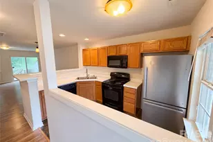 10114 Ballyclare Ct, Charlotte, NC 28213 - Photo 7