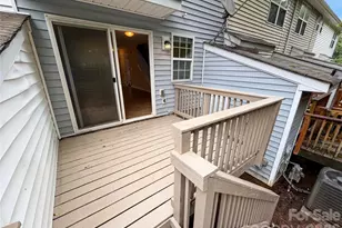 10114 Ballyclare Ct, Charlotte, NC 28213 - Photo 19