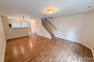 10114 Ballyclare Ct, Charlotte, NC 28213 - Photo 9